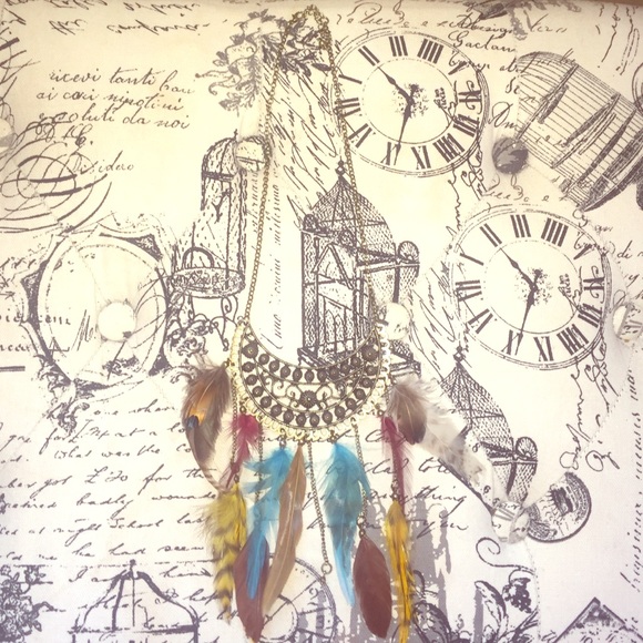 Beautiful Neckalce - Picture 1 of 1