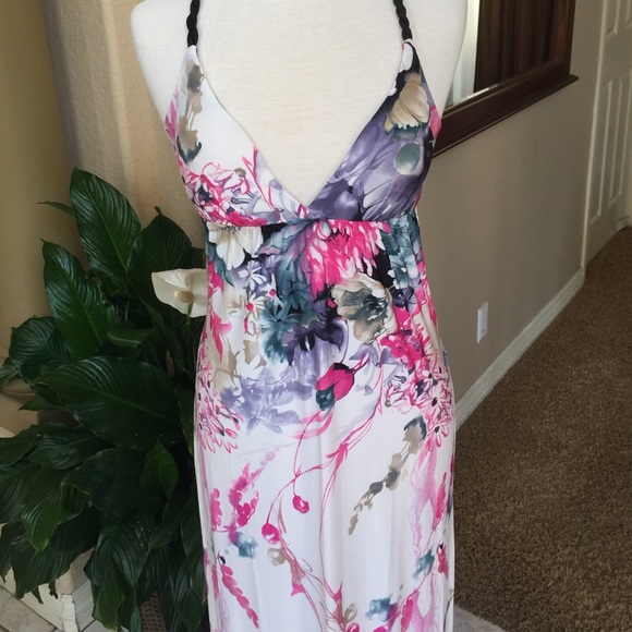 Summer dress - Picture 3 of 4