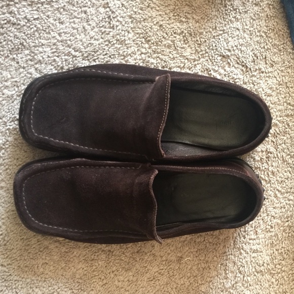 Mens Banana Republic brown suede loafers size 9