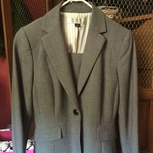 Tahari Pantsuit