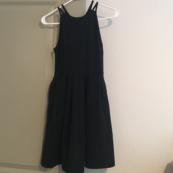 SO Dresses & Skirts - Cute LBD