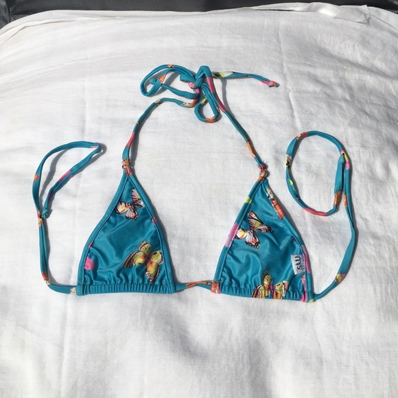 Malibustrings bikini top