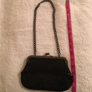 NWOT Small Express Clutch