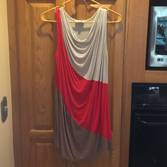 Color block tank top