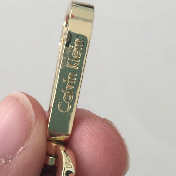 New Calvin Klein keychain or bag charm - Picture 3 of 4