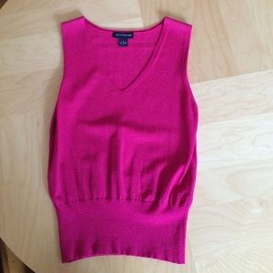 Ann Taylor Sleeveless Blouse Size Small