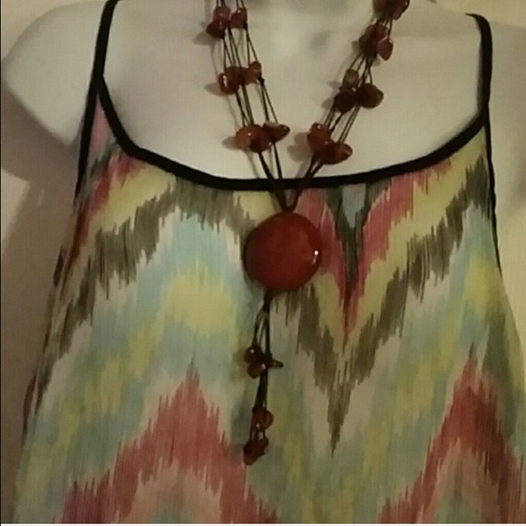 Bongo top - Picture 2 of 3