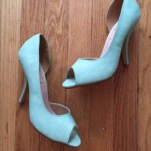 Desire by Jacobies Mint Peeptoe Pumps