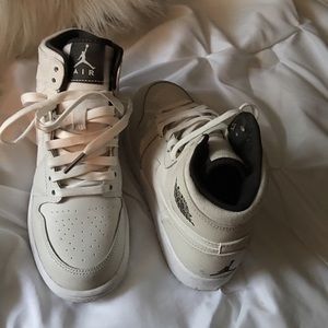 Nike Retro Ones sz 4.5y