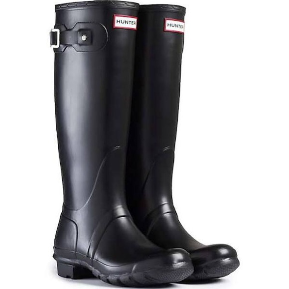 Hunter rain boots size 8