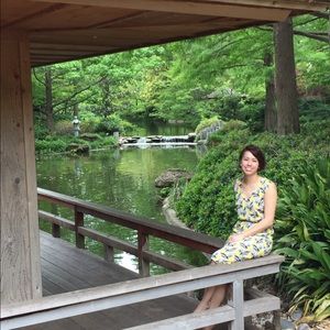 Meet your Posher, Caroline