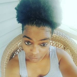 Meet your Posher, Kimberly