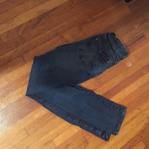 Delias jeans