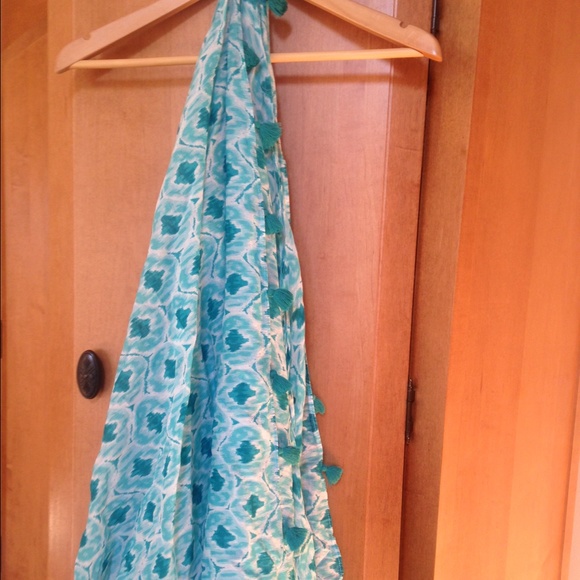 Pashmina/Wrap - Picture 2 of 4