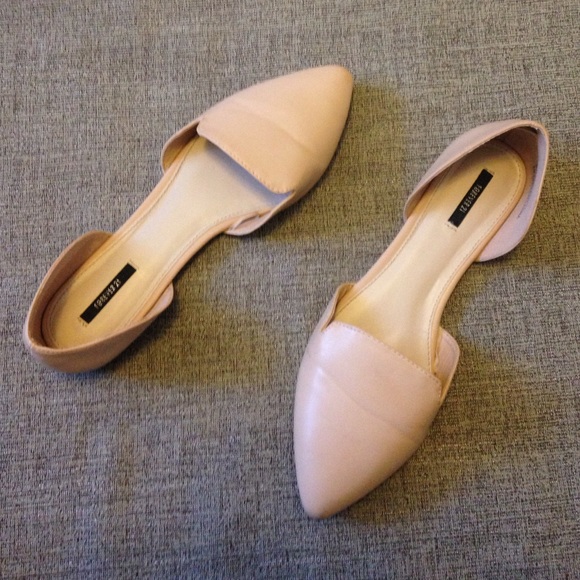 Forever 21 Shoes - 🎈FINAL SALE🎈Forever 21 Pointy Loafers