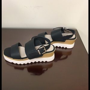 Sol Sana Traci Wedge