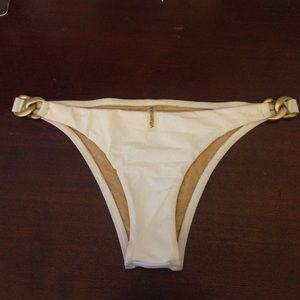 Vitamin A medium chain bottoms