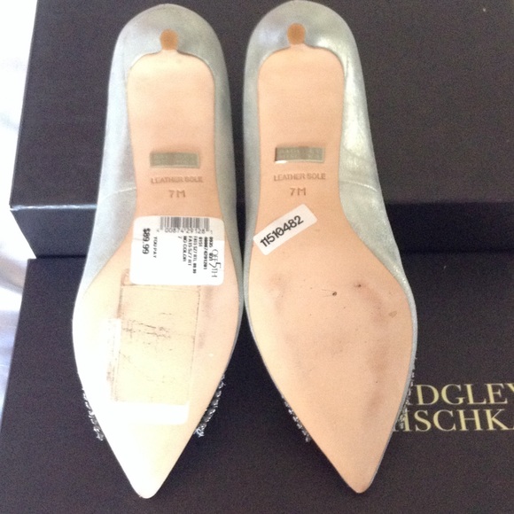 NWT Badgley Mischka heels - size 7 - Picture 3 of 5