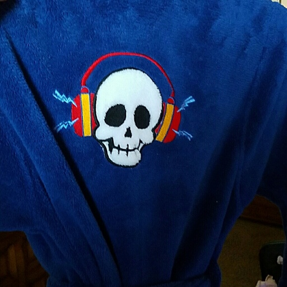 Boys robe - Picture 3 of 3