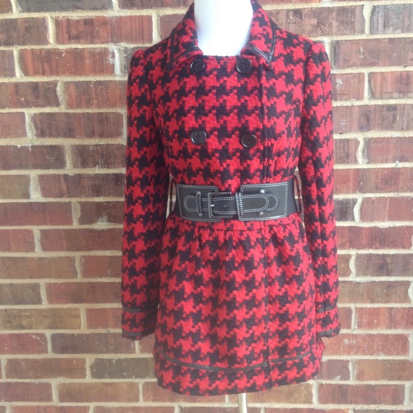 Red and black houndstooth jacket with thick belt