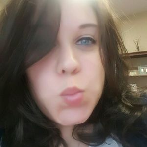 Meet your Posher, Carolyn