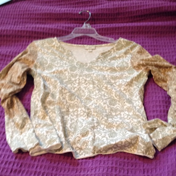 Long sleeve top - Picture 1 of 4