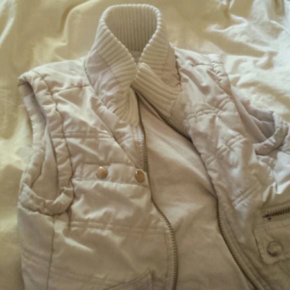 I am selling clothes