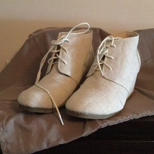 New! Never Worn! Still have box!