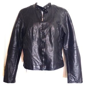 🔸 SALE 🔸 Faux leather moto jacket