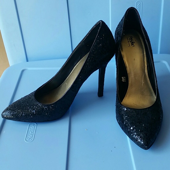 High heels - Picture 2 of 3