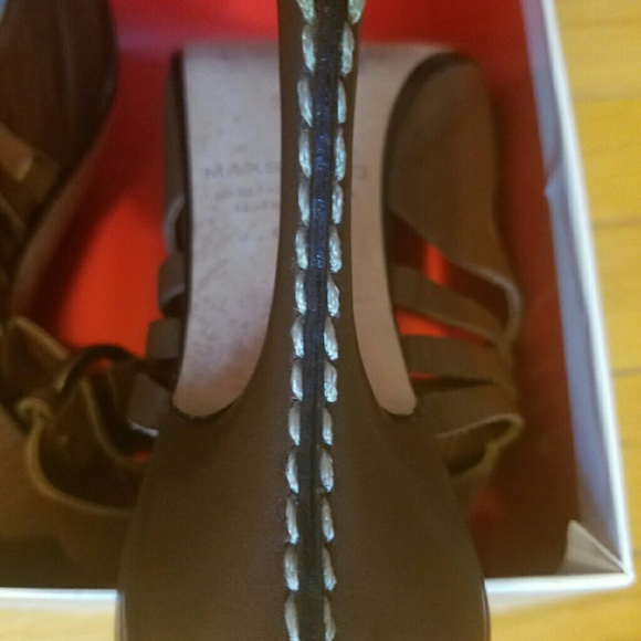 Max Studio - Picture 3 of 3