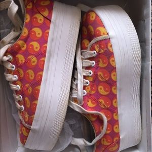 Ying yang zomg platforms