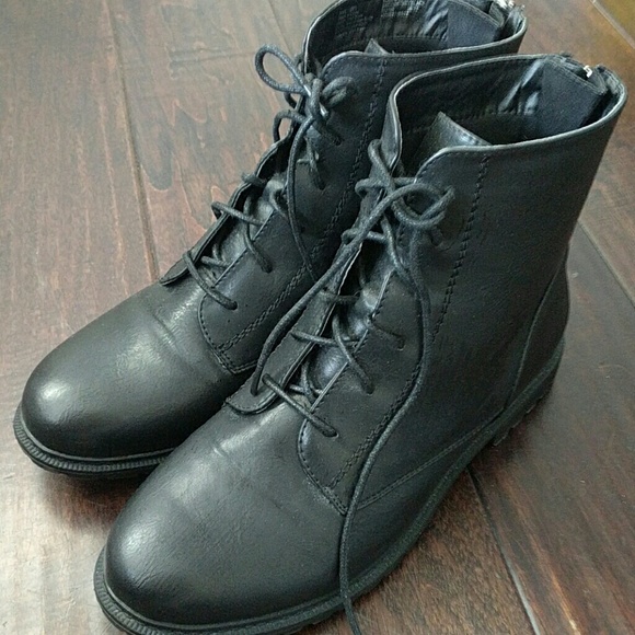 Black boots