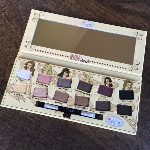 Nude'tude Eyeshadow Palette the Balm cosmetics!