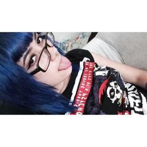 Meet your Posher, Helena