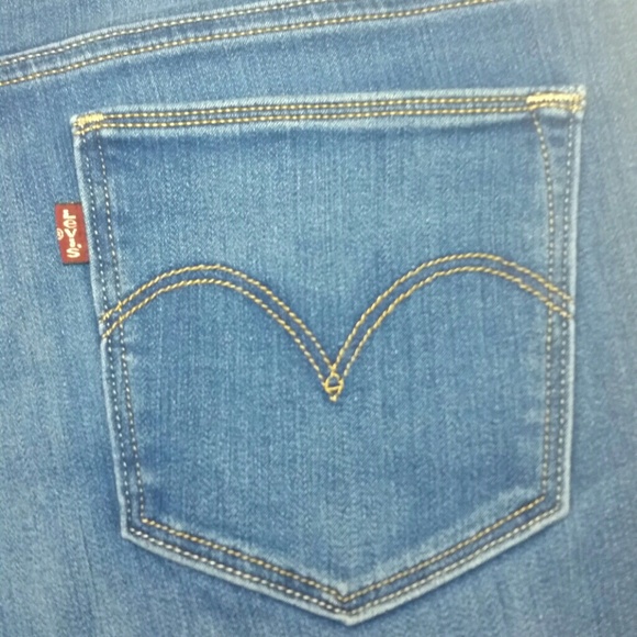 Blue Jean LEVI'S CAPRI'S