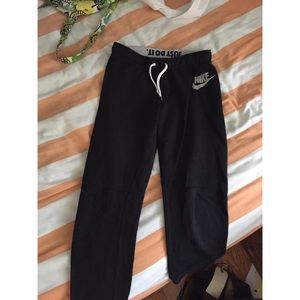 Black Nike Jogger Sweatpants