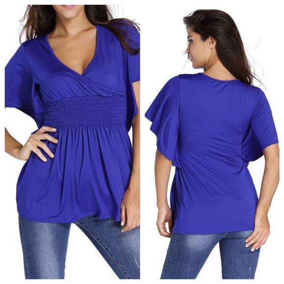 Super flattering v neck blouse - Picture 1 of 2