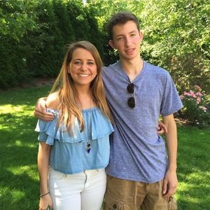 Meet your Posher, Eli