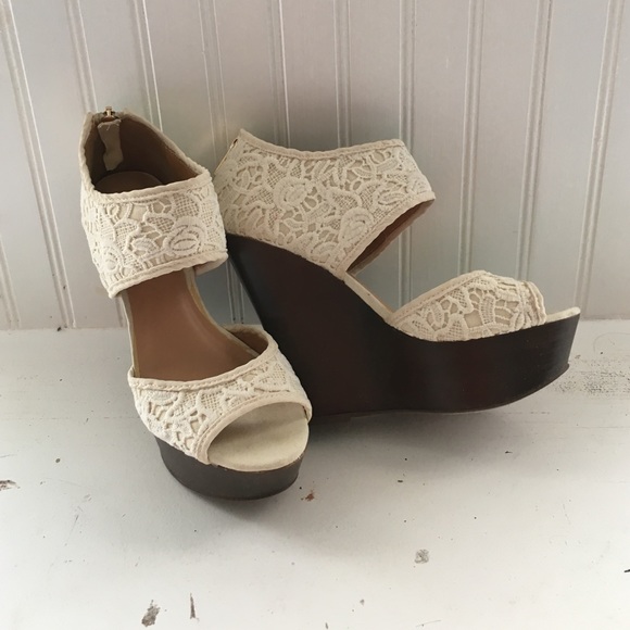 Brown, lace wedges