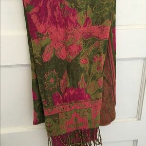 Anthropologie scarf with floral print