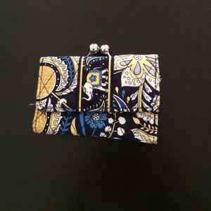 Small Vera Bradley Wallet.