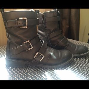 Motorcycle boots