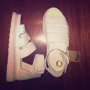 dr martens clarissa white