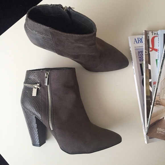 Ankle Boots / Booties