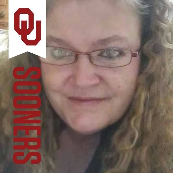 Meet your Posher, Julie - Picture 1 of 1