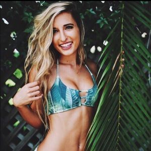 Midori Mau Loa Palm Top