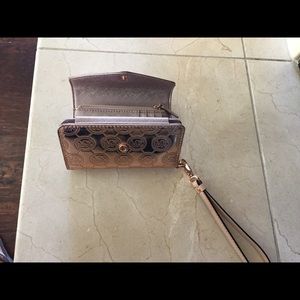 Michael Kors Rose Metallic iphone 5 case/Wallet