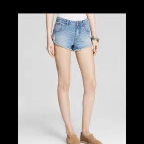 Free people distressed cutoffs