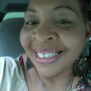 Meet your Posher, Lavena